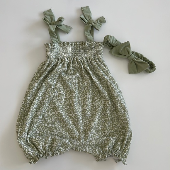 Baby one piece jumper - Picture 1 of 2